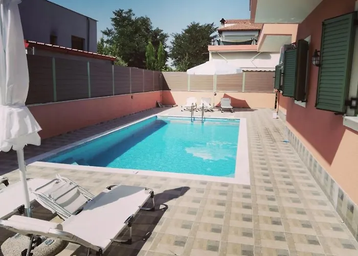 Elpida * Nea Irakleia